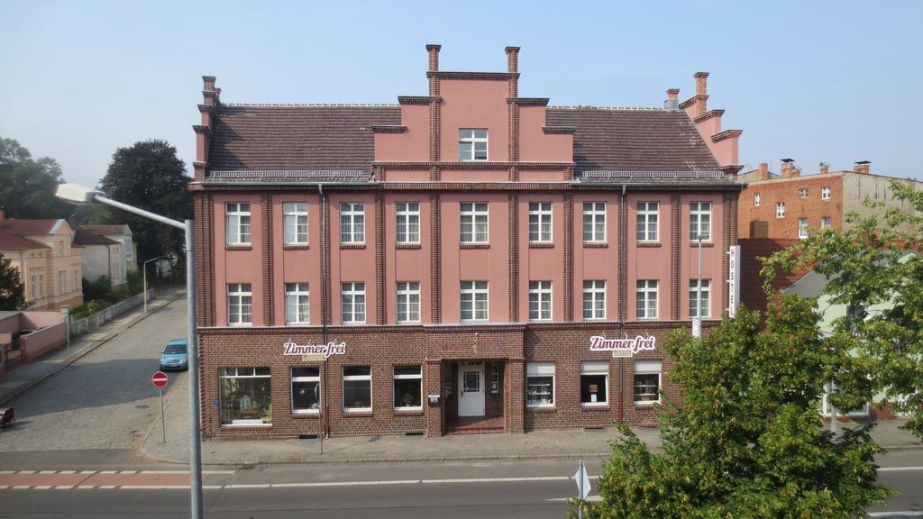 1A Hotel Zimmer Frei Spremberg Extérieur photo